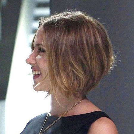 Short Bob Hair 2