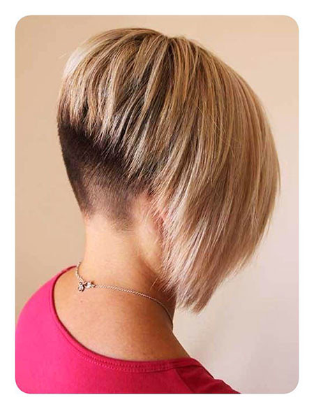 Short Inverted Bob Hairtyle