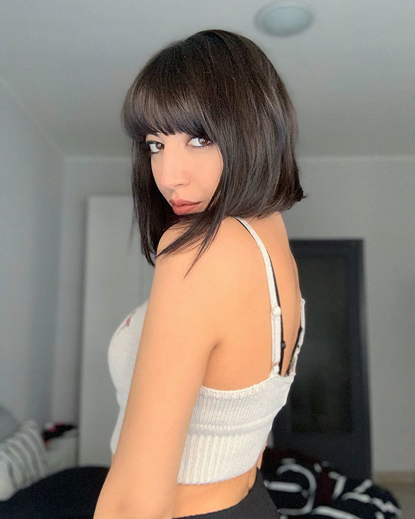 Short Straight Hairstyles