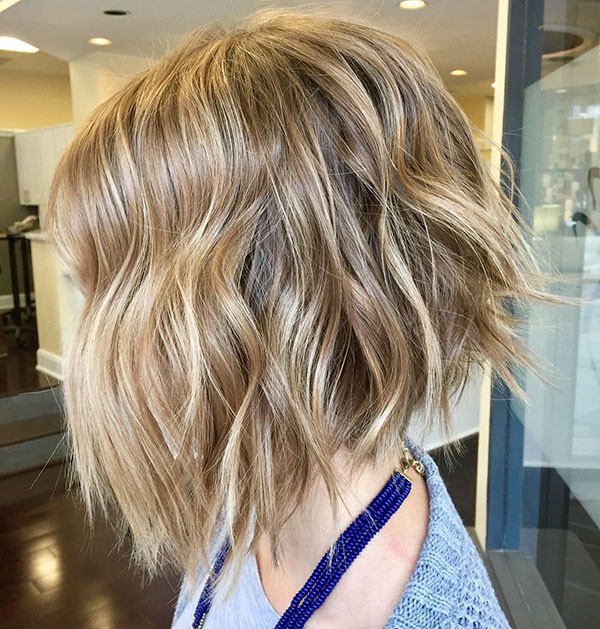 14 short wavy hairstyles