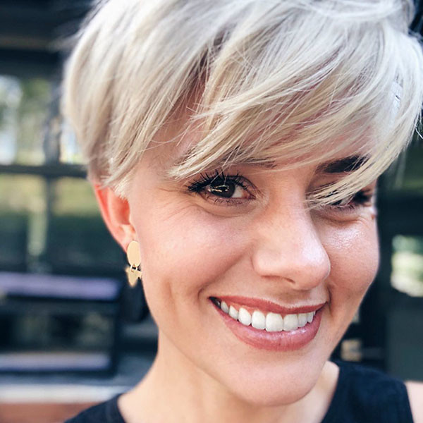 Blonde Pixie Hair for Cute Girls
