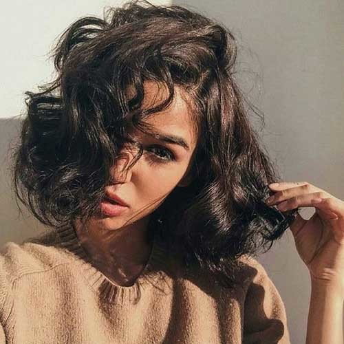 Cute Curly Short to Medium Hair