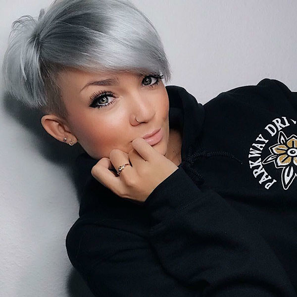 Fine Straight Short Hair