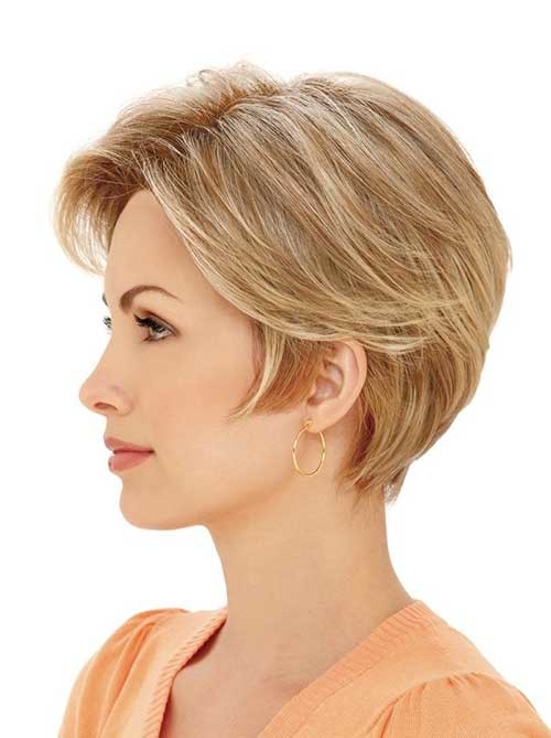Layered Short Haircut for Straight Fine Blonde Hair