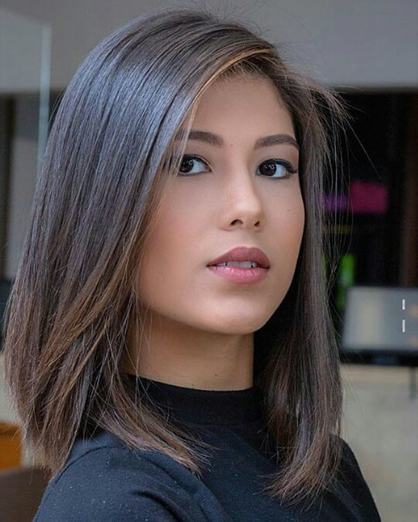 Long Bob Haircut for Round Faces