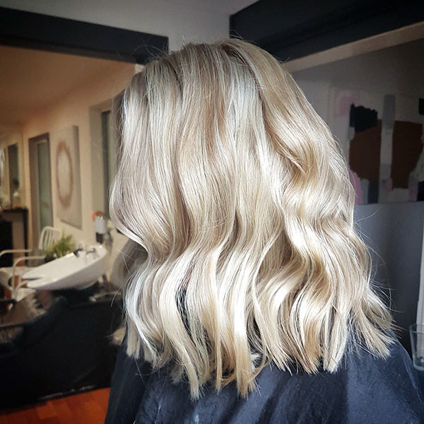Longer Soft Wavy Bob Cut