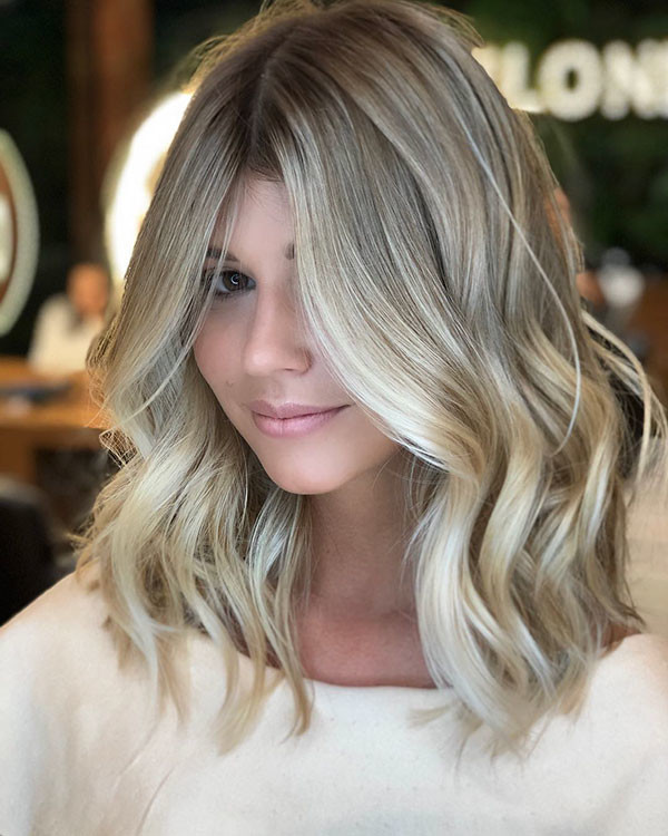 Loose Curly Long Bob