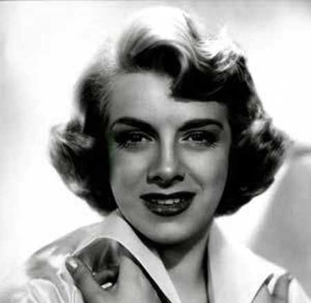 Short Elegant Vintage Hairstyle