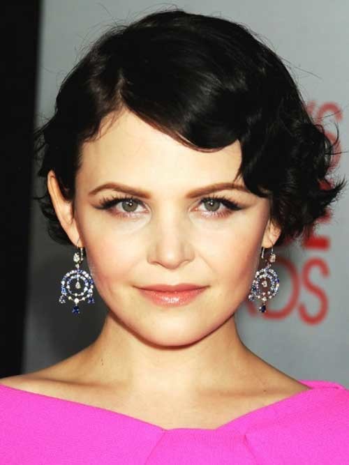 Short Wavy Bob Hair