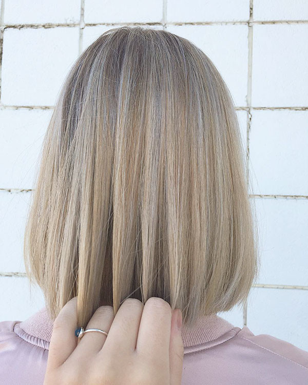 Straight Blonde Bob 2019