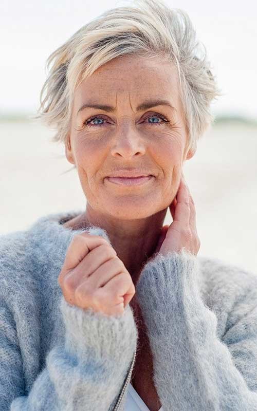 11.Short Hair Women Over 50