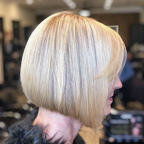 26 blonde bob with bangs