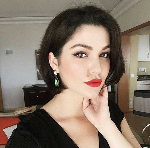 Celeste Buckingham Cute Bob