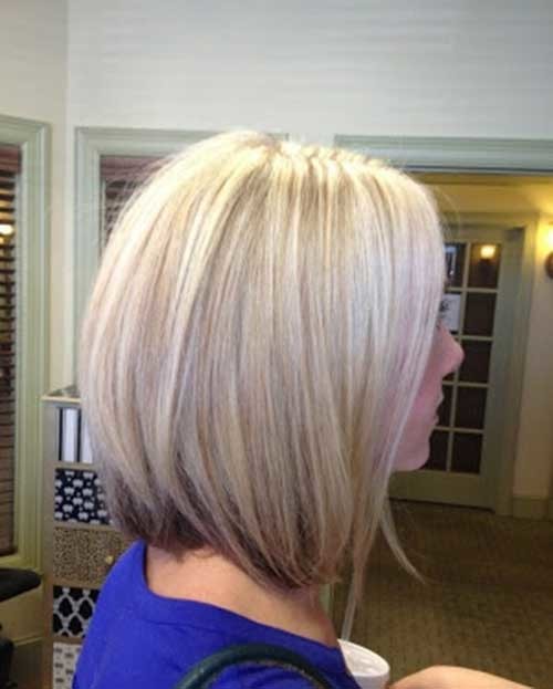 Cute Light Blonde Short Medium Haircut
