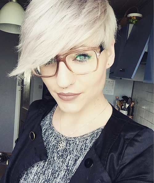 Cute Short Hairstyle 1