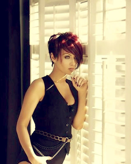 Hot Short Pixie Hair 1