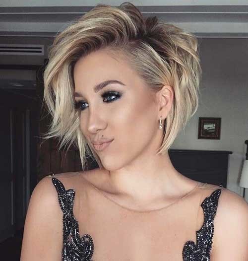Savannah Chrisley Bob Cut