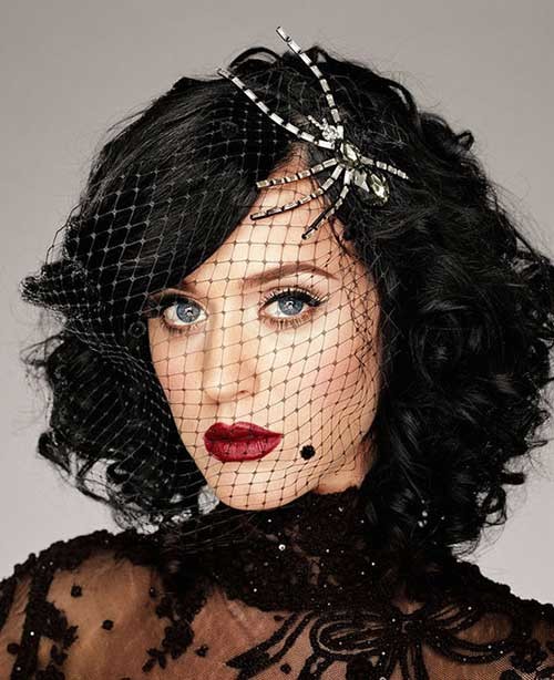 Short Haircut for Dark Curly Bob Hairdo