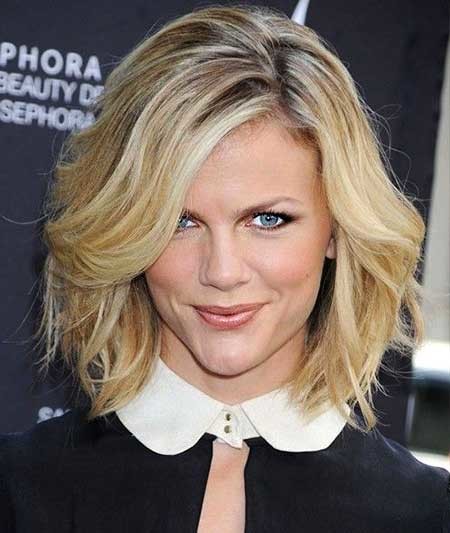 Short Sexy Side Apart Hairstyle
