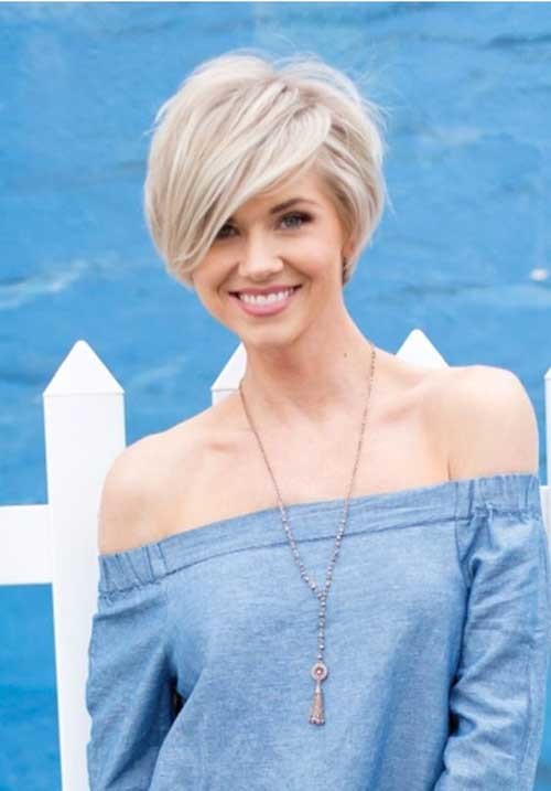 Side Parted Hairstyle