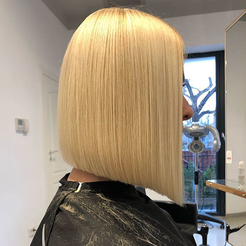 Straight Blonde Bob