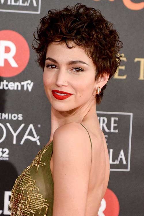 Ursula Corbero Short Hair