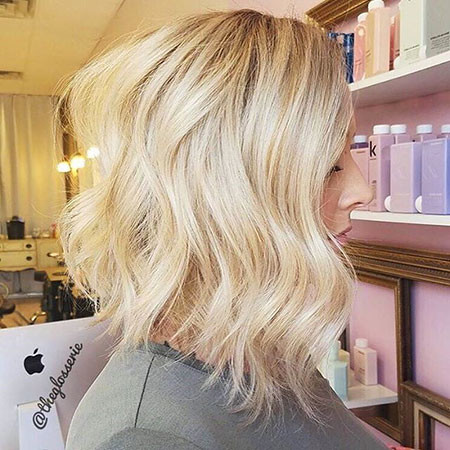 Wavy Blonde Bob