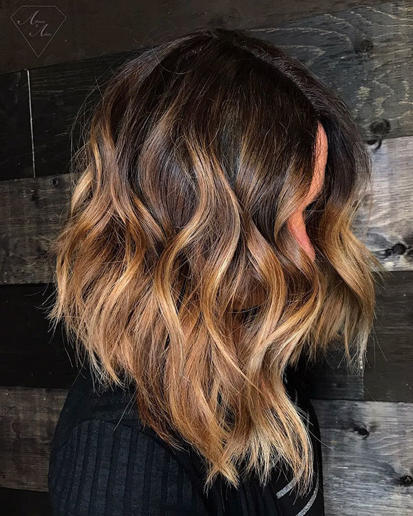 16 short haircuts for thick wavy hair