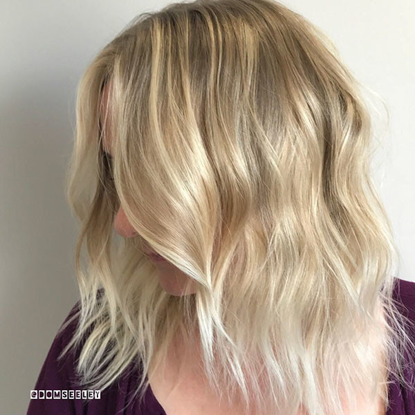 30 short wavy blonde hair