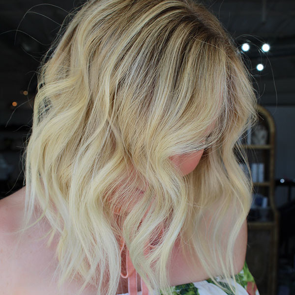 31 easy hairstyles for short wavy hair