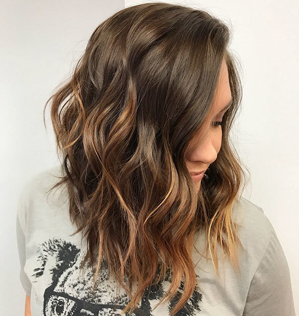 38 short haircuts for thick wavy hair