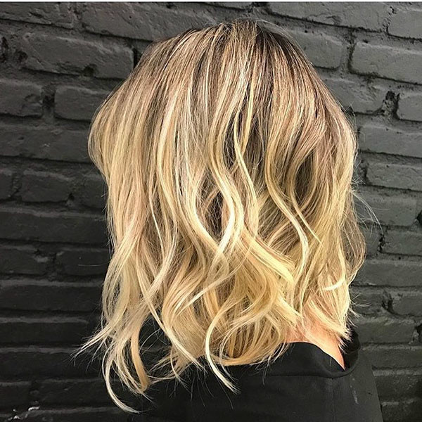 39 short wavy hairstyles