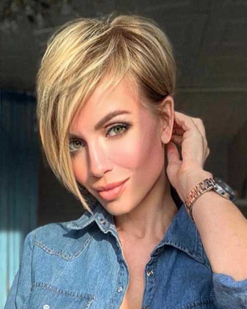 Blonde Pixie Haircut 1