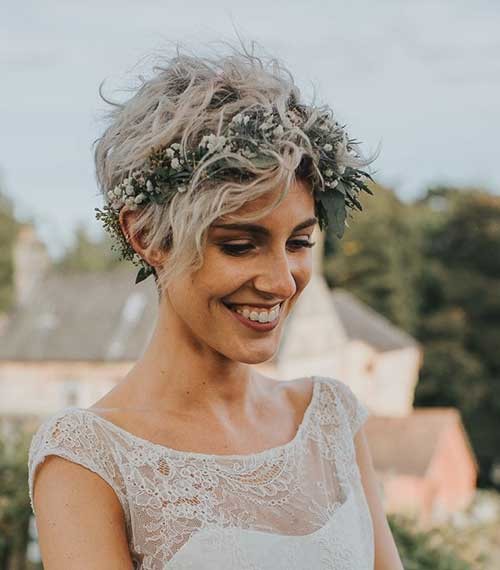 Blonde Short Hair for Wedding