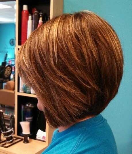 Bouncy Bob Hairdo with Short and Long Bangs