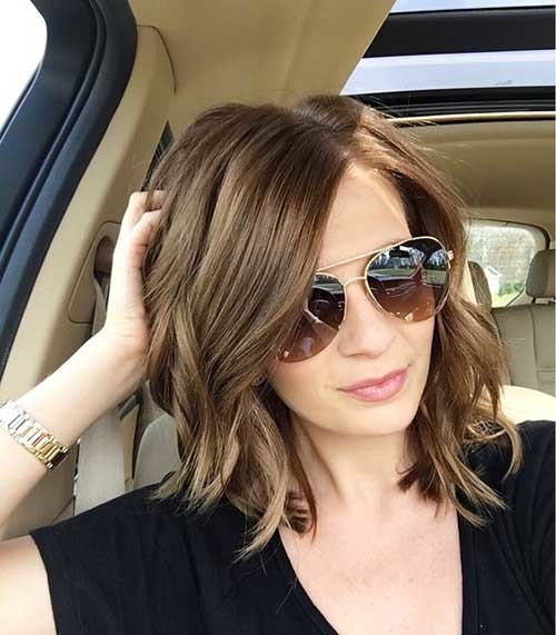 Brunette Medium Bob Haircut