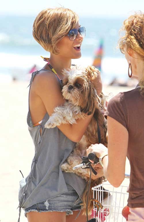 Celebrity short blonde hair1