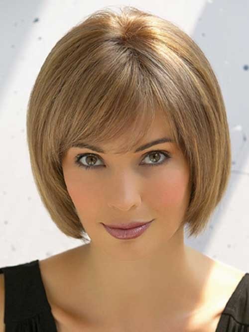 Chin Length Hair with Cute Side Bangs