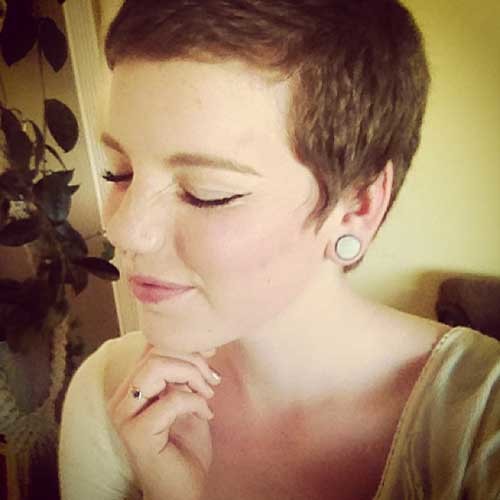 Cute Hairstyle for Pixie Cuts