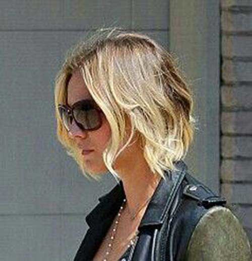 Kaley Cuoco Bob Hairstyle