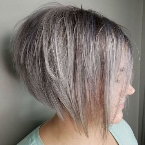 Layered Bob with Blonde Color
