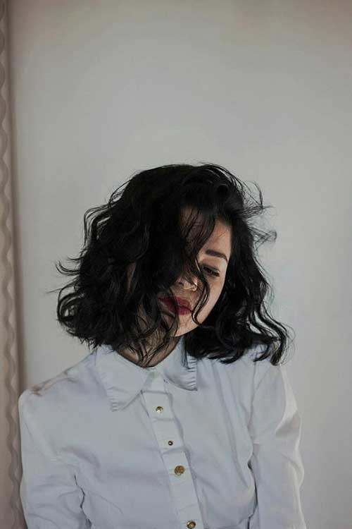 Messy Bob Style