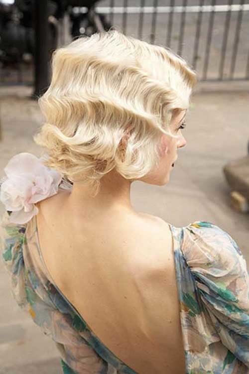 Retro Hairstyle