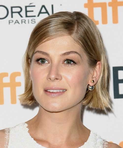 Short Blonde Straight Bob