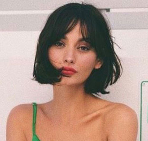 Short Hair with Curtain Bangs