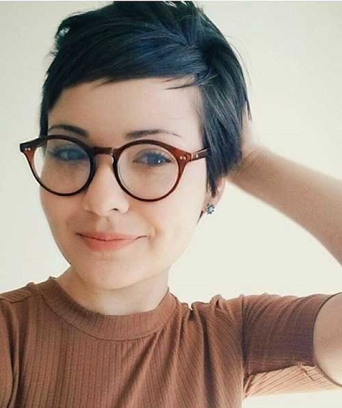 Short Hairstyle for Girls
