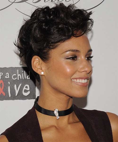 Short Hairstyle for Wavy Curly Hair