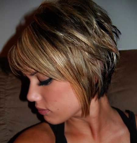 Short Messy Bob Hairstyle with Short Bangs