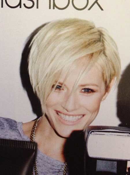 Short Messy Layered Blonde Bob 1