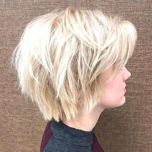Short Messy Layered Blonde Bob